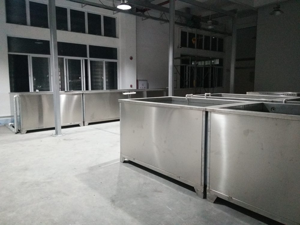 Kelinda multi-tank ultrasonic cleaning line in a customer facility